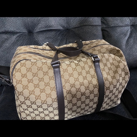 Gucci duffle bag - Picture 2 of 4